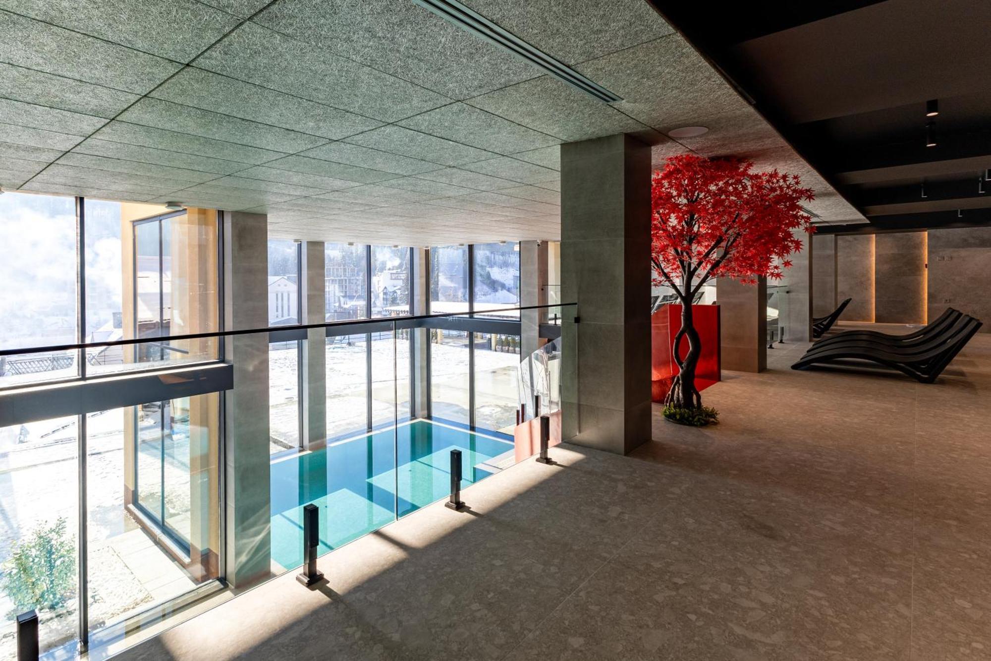 Gold Palace Wellness & Spa Boekovel Buitenkant foto