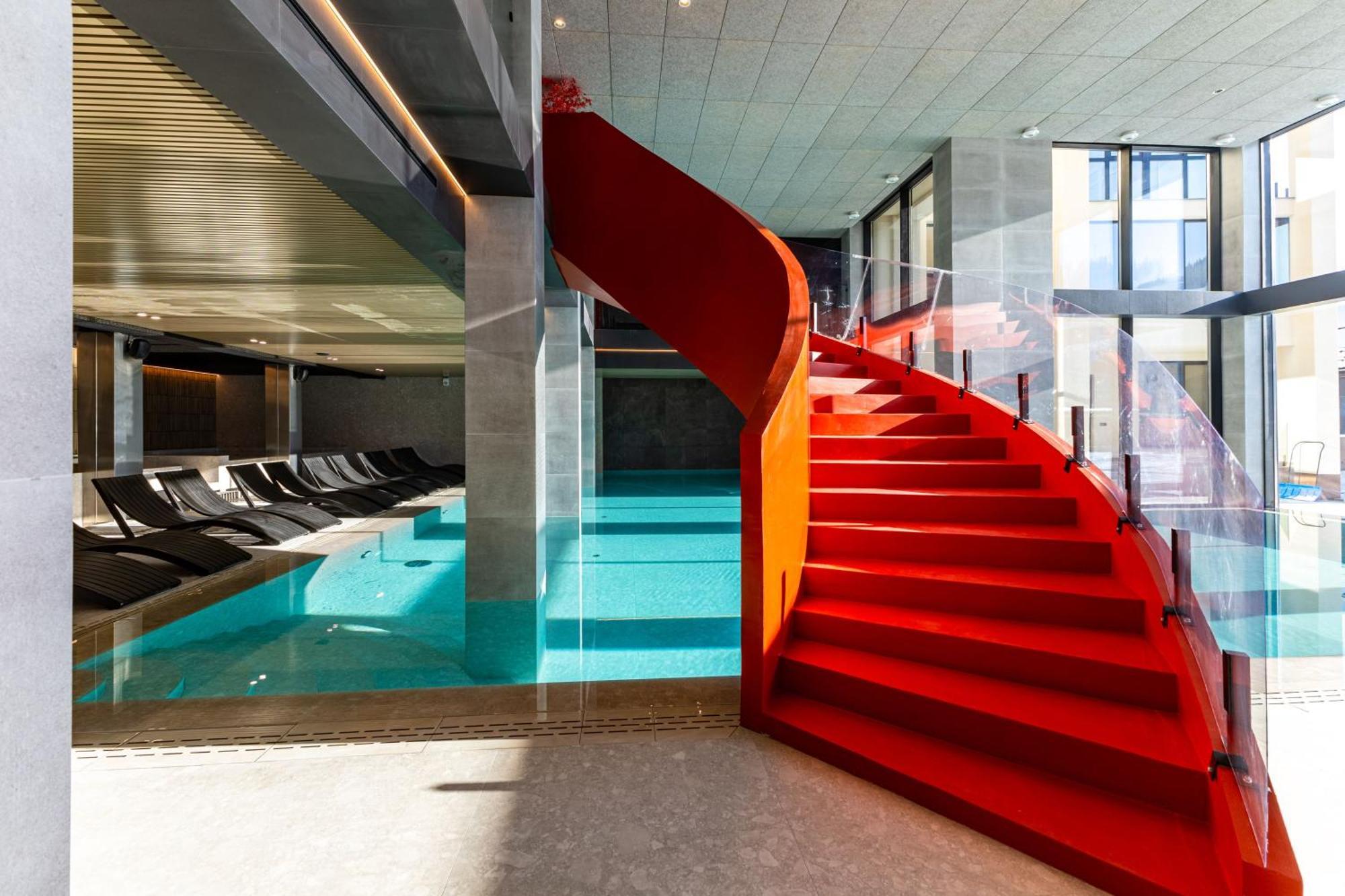 Gold Palace Wellness & Spa Boekovel Buitenkant foto